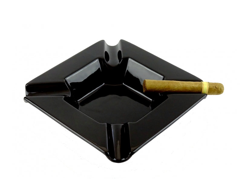 Szivar hamu tartó 4 szál szivarnak - nagy méretű, fekete kerámia (22x22x5cm)